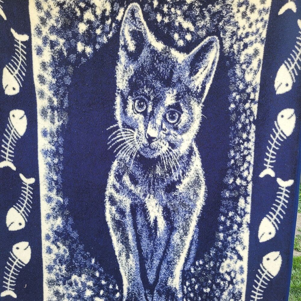 Vintage San Marcos Hi Pile Cat Kitten Blanket Navy/Ivory 60x80
